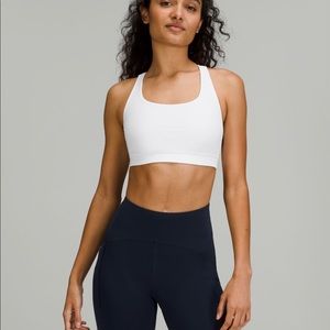 Lululemon Energy Bra Medium Support B-D cups Size 6
